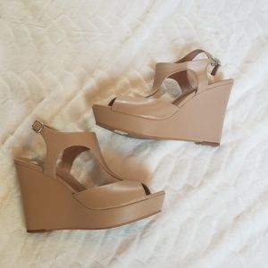 Nude/tan BP wedges